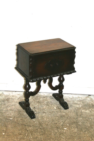 SQUARE SIDE TABLE - T217