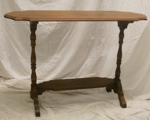 HALL TABLE - T056