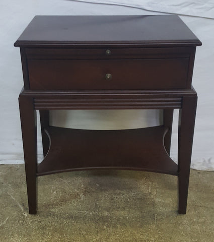 SQUARE SIDE TABLE - T368