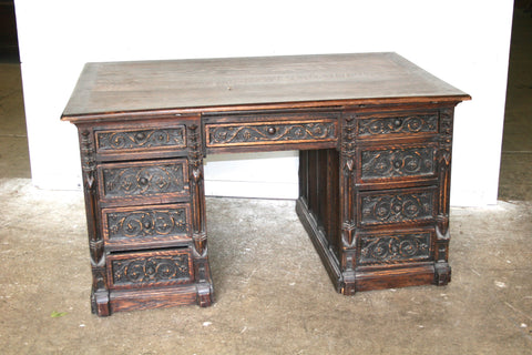 Executive Desk - D014