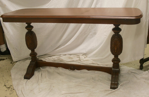 HALL TABLE - T066