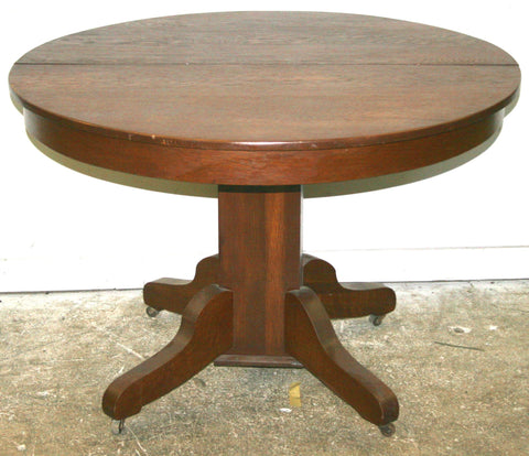 ROUND DINING TABLE - T268